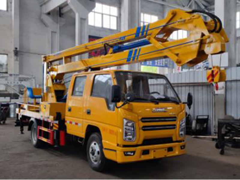 江鈴17.6米高空作業車