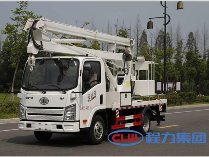 解放虎VR   13.5米高空作業車